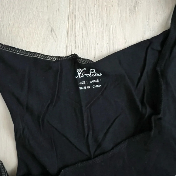 Hi Line Black Tank - Picture 3 of 4